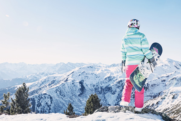 Sports d’hiver dans les Alpes françaises et autrichiennes
