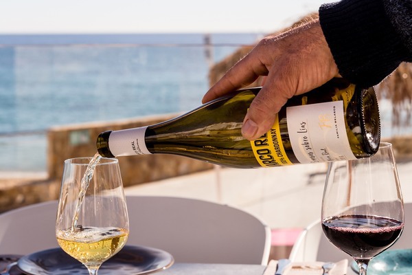 Proef heerlijke wijnen op ons resort aan de Costa Blanca