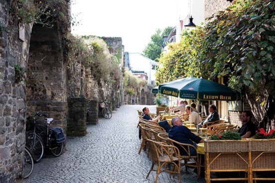 Pak een terras of beleef één van de vele andere activiteiten in Maastricht tijdens je weekendje weg