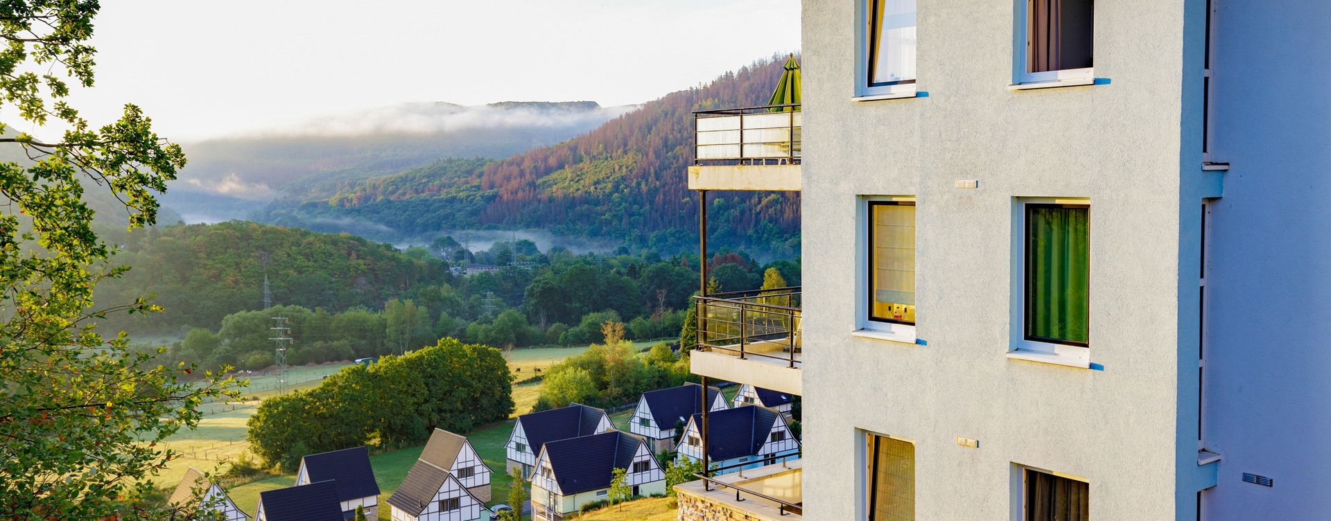 The best holiday park in the Eifel:
Dormio Resort Eifeler Tor