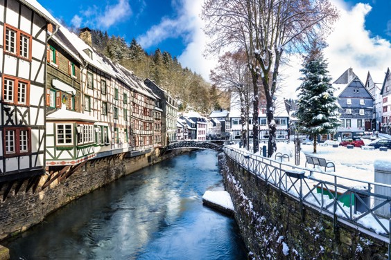 Bezoek de prachtige stad Monschau tijdens de kerstvakantie