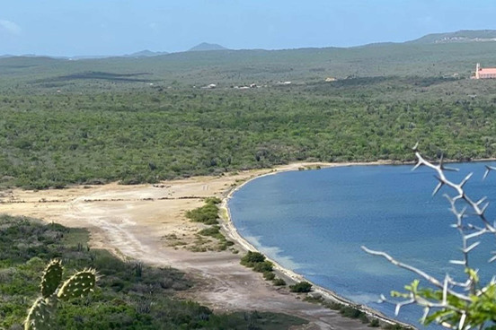 Dormio Eco Resort Curacao locatie aan binnenmeer