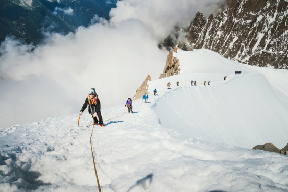 Bergbeklimmen tijdens een spannende tocht in Vallorcine