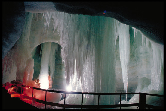 Discover the impressive ice cave