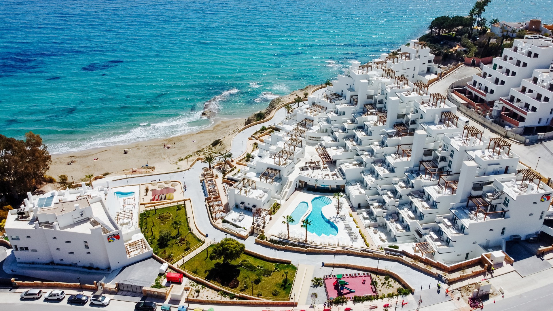 Highly recommended: stay at a luxury beach resort in El Campello